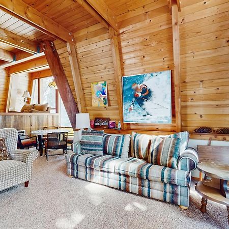 Retro Family Gathering Home In Tahoe Donner Траки Экстерьер фото